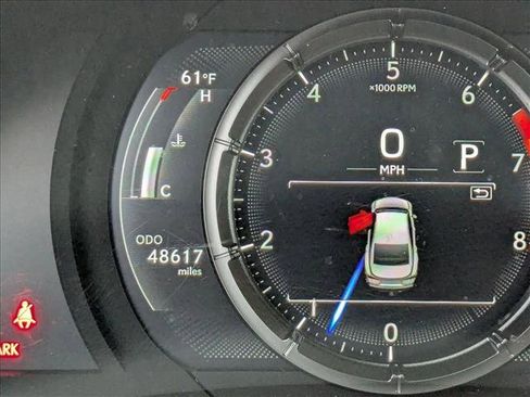 Used 2023 Lexus IS 350 F Sport image 10