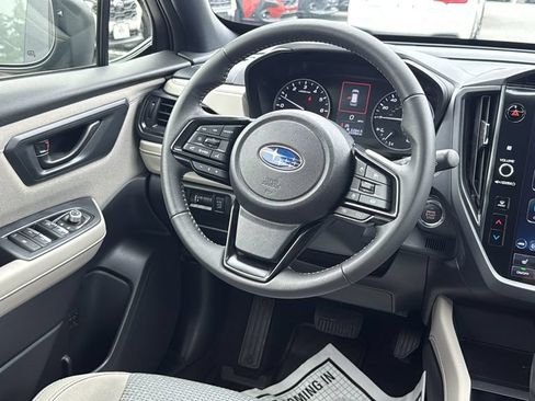 Certified 2025 Subaru Forester Premium AWD/4WD image 25