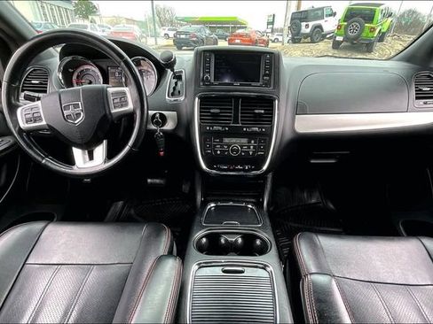 Used 2018 Dodge Grand Caravan GT image 7