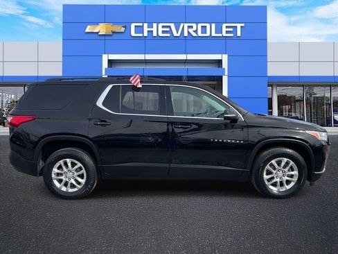 Certified 2021 Chevrolet Traverse LT AWD/4WD image 4