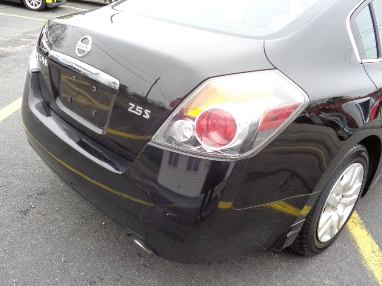Used 2009 Nissan Altima 2.5 S FWD image 19