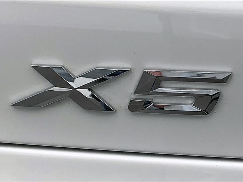 Used 2026 BMW X5 sDrive40i w/ M Sport Package RWD image 32