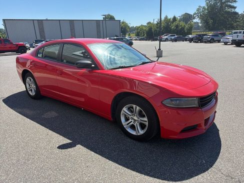 Used 2023 Dodge Charger SXT RWD image 9