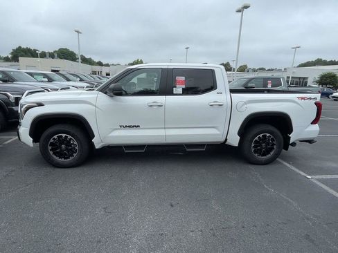 New 2026 Toyota Tundra SR5 AWD/4WD image 6