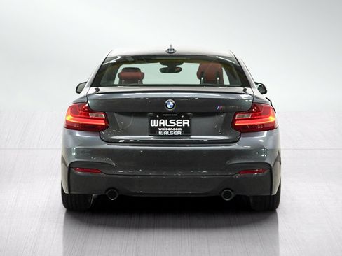 Used 2016 BMW M235i xDrive Coupe AWD/4WD image 4