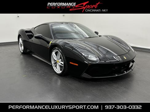 Used 2016 Ferrari 488 GTB RWD image 1