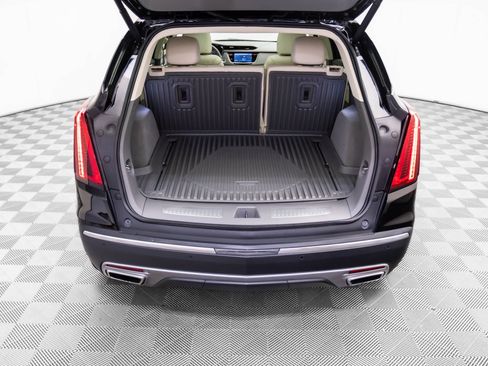 Used 2025 Cadillac XT5 Premium Luxury w/ LPO, Floor Liner Package image 32