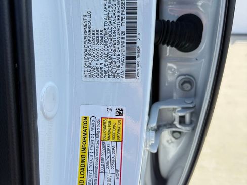 Used 2022 Honda Accord Sport image 10