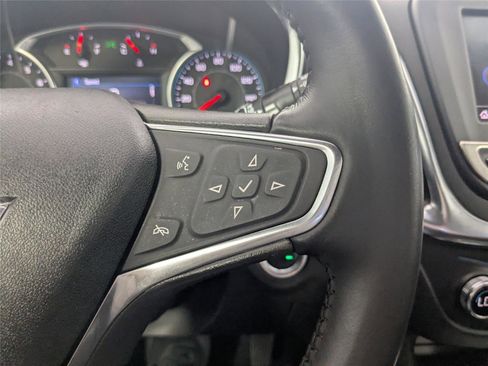 Used 2021 Chevrolet Equinox LT image 15