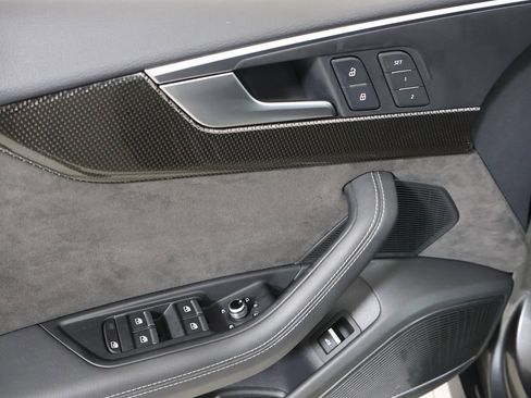 Used 2019 Audi S5 Premium Plus w/ Premium Plus image 23