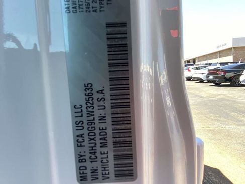 Used 2020 Jeep Wrangler Unlimited Sport image 13