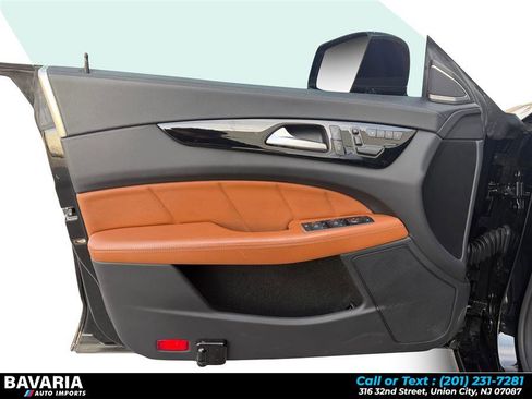 Used 2014 Mercedes-Benz CLS 550 4MATIC image 11