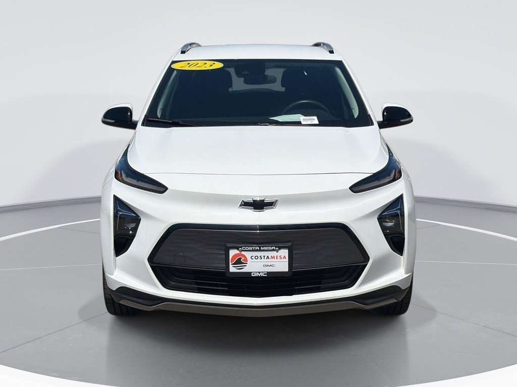 Used 2023 Chevrolet Bolt EUV LT w/ Driver Confidence Package FWD image 2