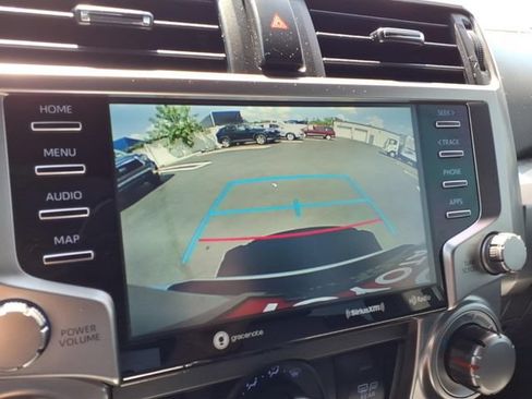 Used 2021 Toyota 4Runner SR5 AWD/4WD image 17