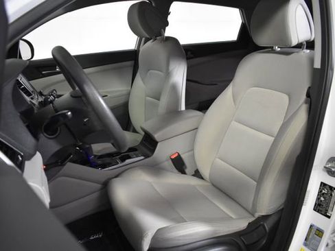 Used 2016 Hyundai Tucson SE FWD image 9