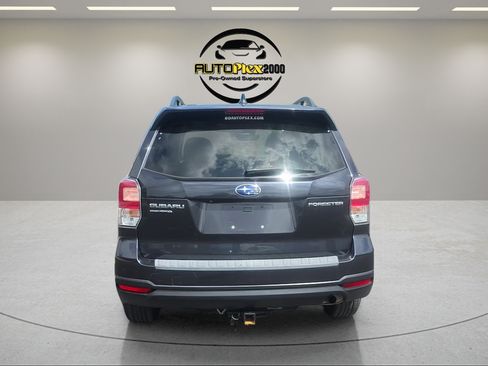 Used 2018 Subaru Forester 2.5i Premium AWD/4WD image 6