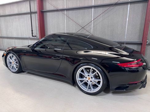 Used 2019 Porsche 911 Carrera image 7