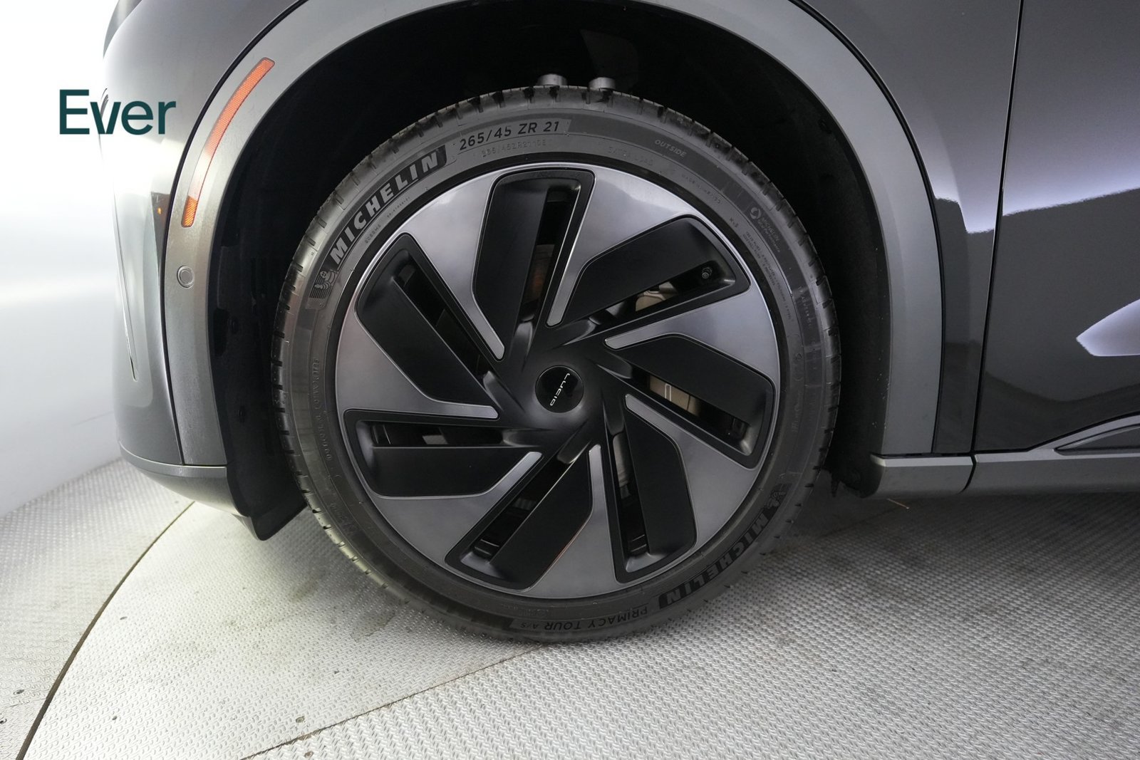Used 2026 Lucid Gravity Dream AWD/4WD image 19