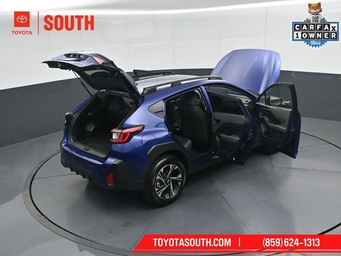 Used 2025 Subaru Crosstrek 2.5i Premium AWD/4WD image 51