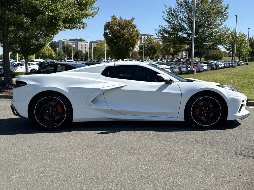 Used 2022 Chevrolet Corvette Stingray Convertible w/ 1LT RWD image 13