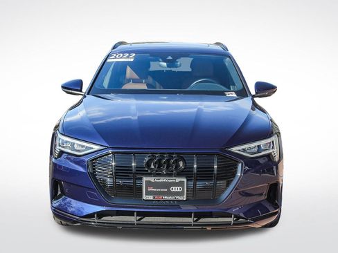 Certified 2022 Audi e-tron Premium w/ Convenience Plus Package image 2