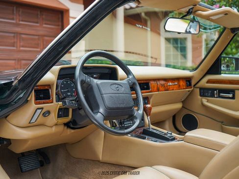 Used 1994 Jaguar XJS V12 Convertible image 32