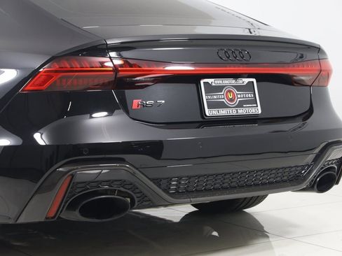 Used 2021 Audi RS 7 Sportback AWD/4WD image 33