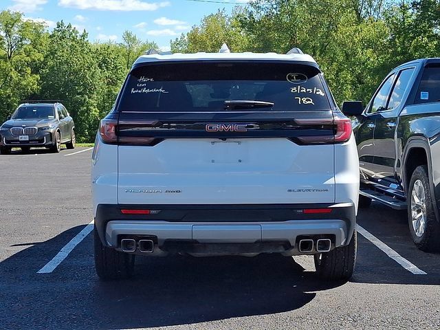 Used 2026 GMC Acadia Elevation w/ Elevation Premium Package AWD/4WD image 7