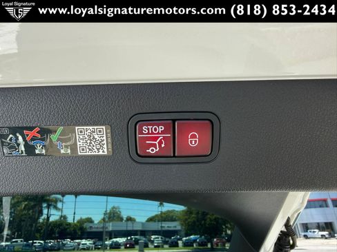 Used 2022 Mercedes-Benz EQS 450+ Sedan image 10
