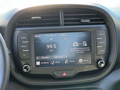 Certified 2025 Kia Soul LX w/ Option Group 015 image 3