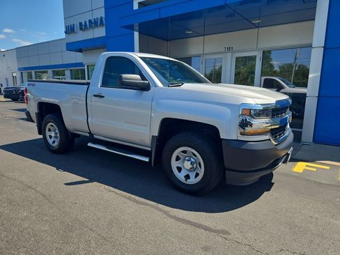 Used 2018 Chevrolet Silverado 1500 W/T w/ WT Convenience Package AWD/4WD image 13