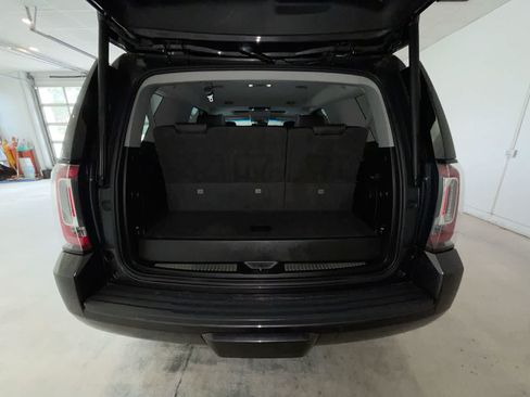 Used 2018 GMC Yukon SLT w/ Open Road Package AWD/4WD image 25