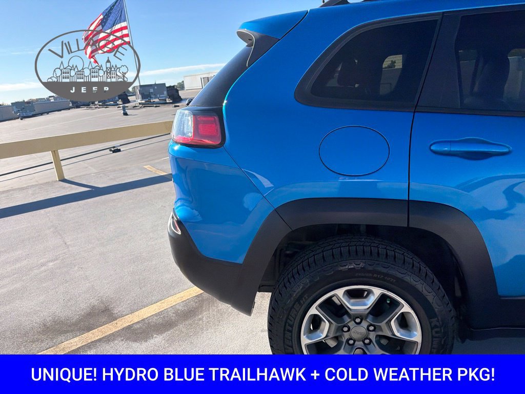 Used 2019 Jeep Cherokee Trailhawk w/ Cold Weather Group AWD/4WD image 25