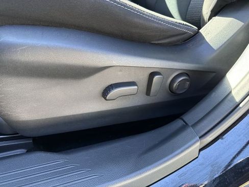 Used 2022 Subaru Outback Premium image 18