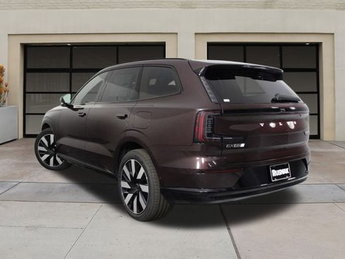 New 2025 Volvo EX90 Ultra image 3