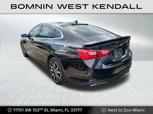 Used 2023 Chevrolet Malibu RS image 3