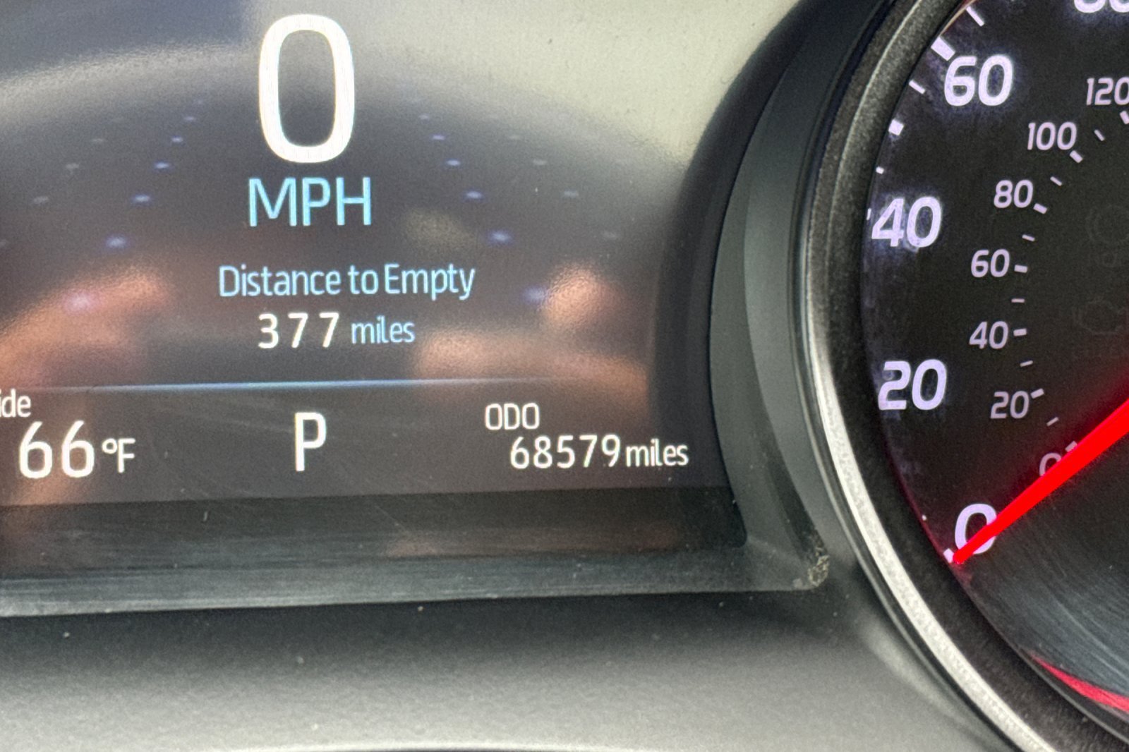 Certified 2022 Toyota Camry XSE FWD image 3