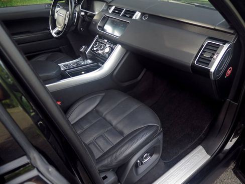 Used 2017 Land Rover Range Rover Sport HSE Dynamic AWD/4WD image 11