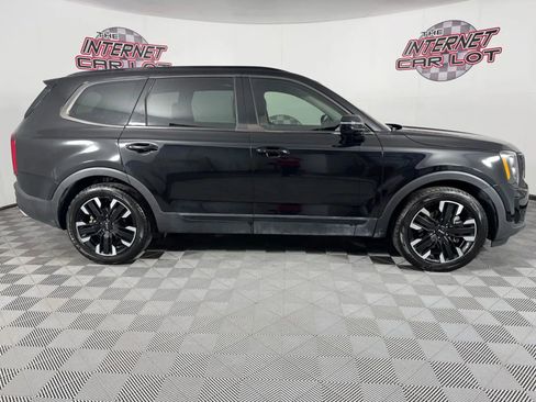 Used 2022 Kia Telluride SX w/ SX Prestige Package image 8