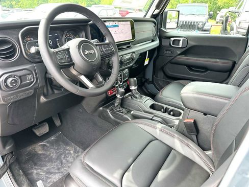 New 2026 Jeep Gladiator Rubicon image 18