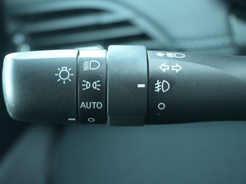 Certified 2025 Subaru Outback Premium image 28