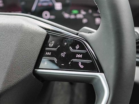 Used 2025 Audi A5 2.0T Premium Plus w/ Premium Plus image 17