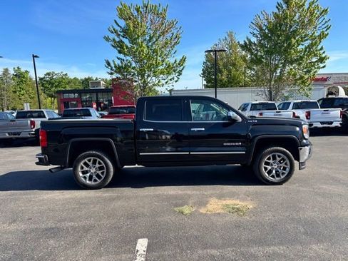Used 2015 GMC Sierra 1500 SLT w/ SLT Crew Cab Value Package AWD/4WD image 4
