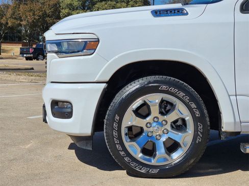 Used 2025 RAM 1500 Lone Star image 8