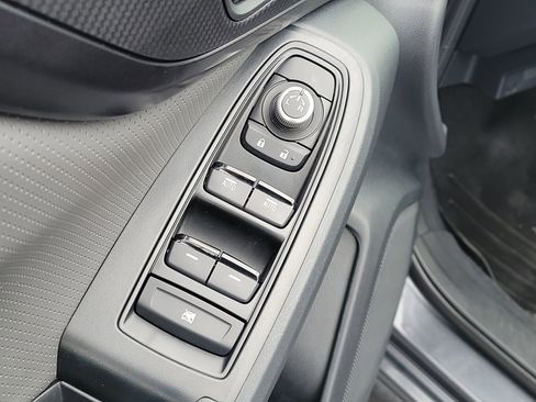 Certified 2021 Subaru Crosstrek 2.5i Sport w/ Moonroof Package image 20