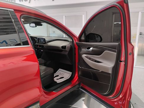 Used 2019 Hyundai Santa Fe SEL FWD image 92