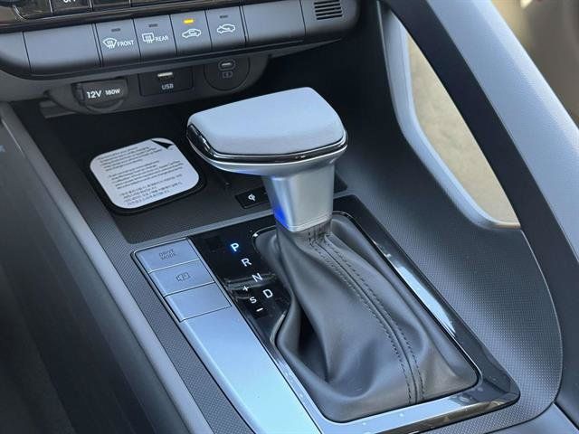New 2026 Hyundai Elantra Sport FWD image 16