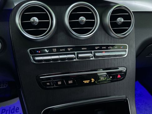 Used 2022 Mercedes-Benz GLC 300 4MATIC image 23