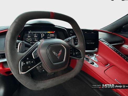 Used 2023 Chevrolet Corvette Stingray Premium Conv w/ Z51 Performance Package image 13