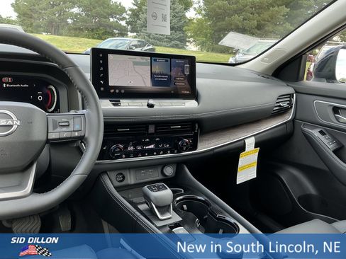 New 2026 Nissan Rogue Platinum w/ Platinum Premium Package image 7